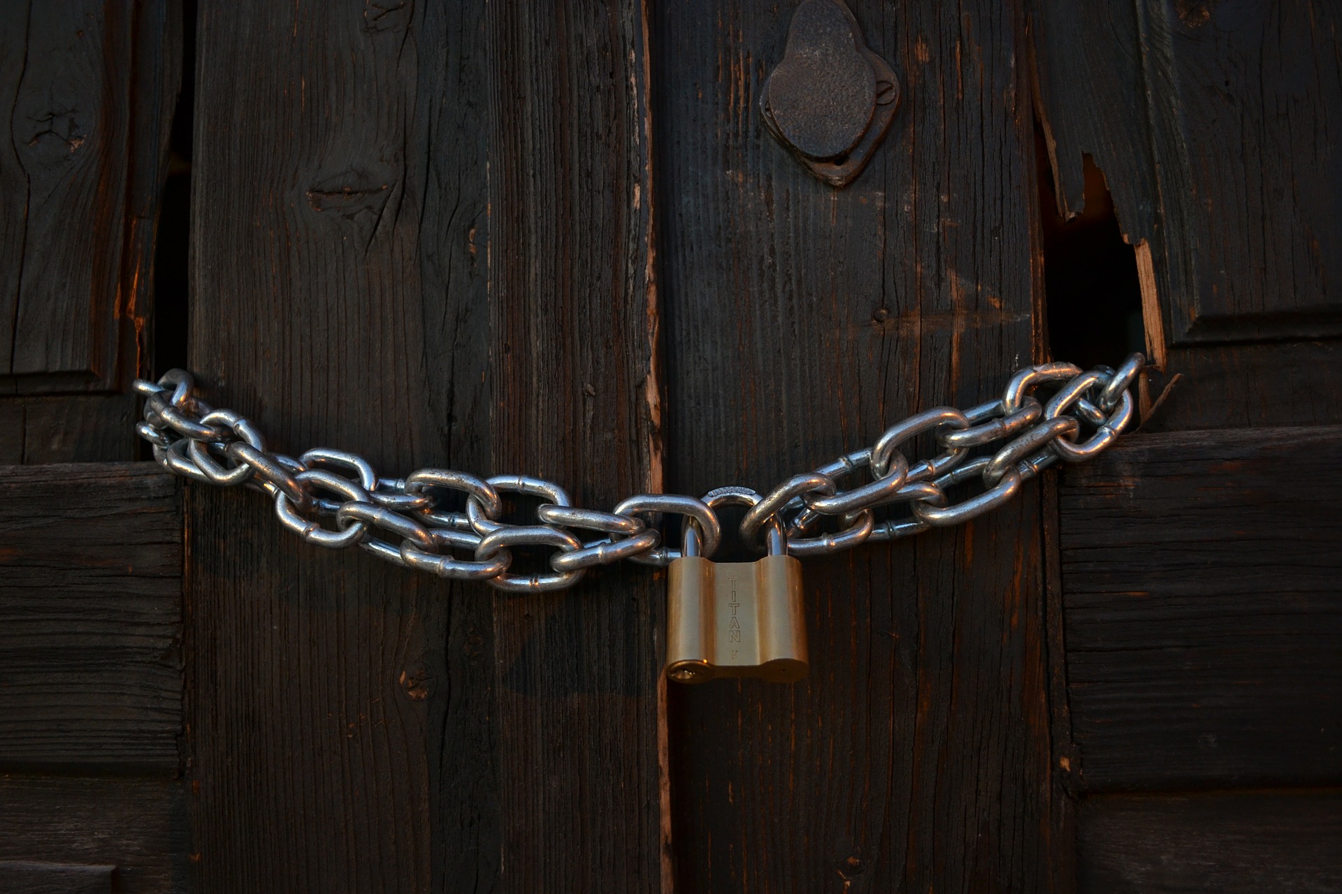 Locksmithing: Behind the Locked Door